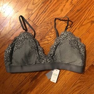 Aerie tipped padded lace bralette